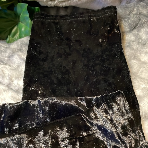GB GIRLS BLACK CRUSHED VELVET “FLIRT” LEGGINGS PANTS WIDE ELASTIC WAIST SIZE:L - Picture 4 of 10